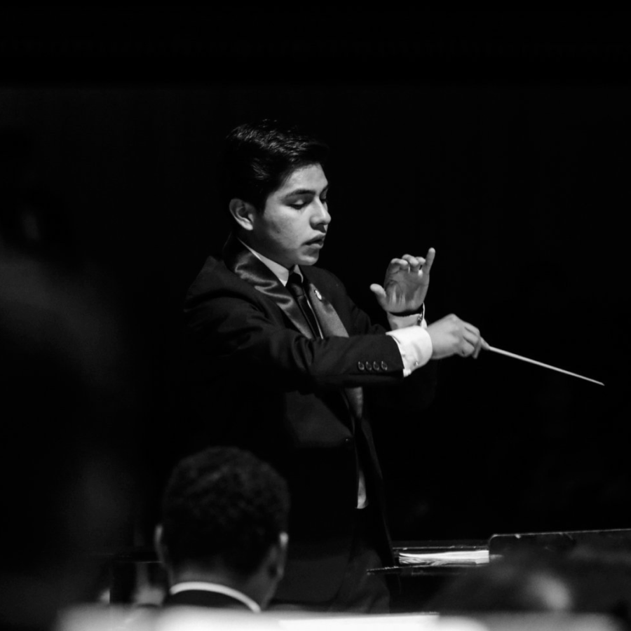 En el escenario